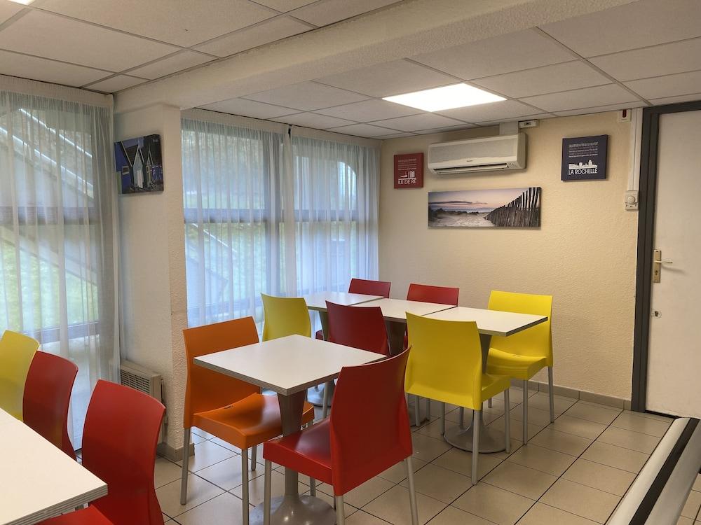 Premiere Classe La Rochelle Sud - Angoulins Exterior photo